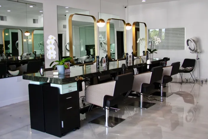 Gorgeous salon in prime location semi absentee