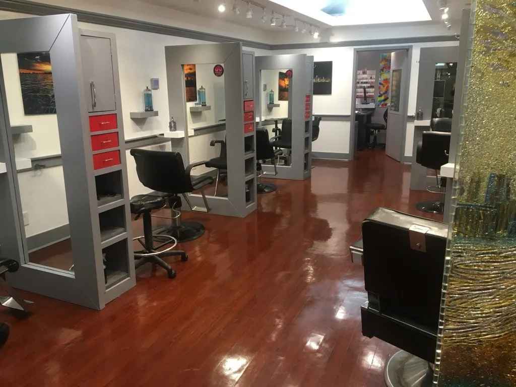 Downtown Chicago Salon and Barbershop